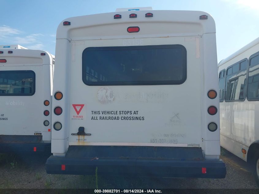 2015 Ford Econoline E450 Super Duty Cutwy Van VIN: 1FDEE4FL8FDA27783 Lot: 39882701