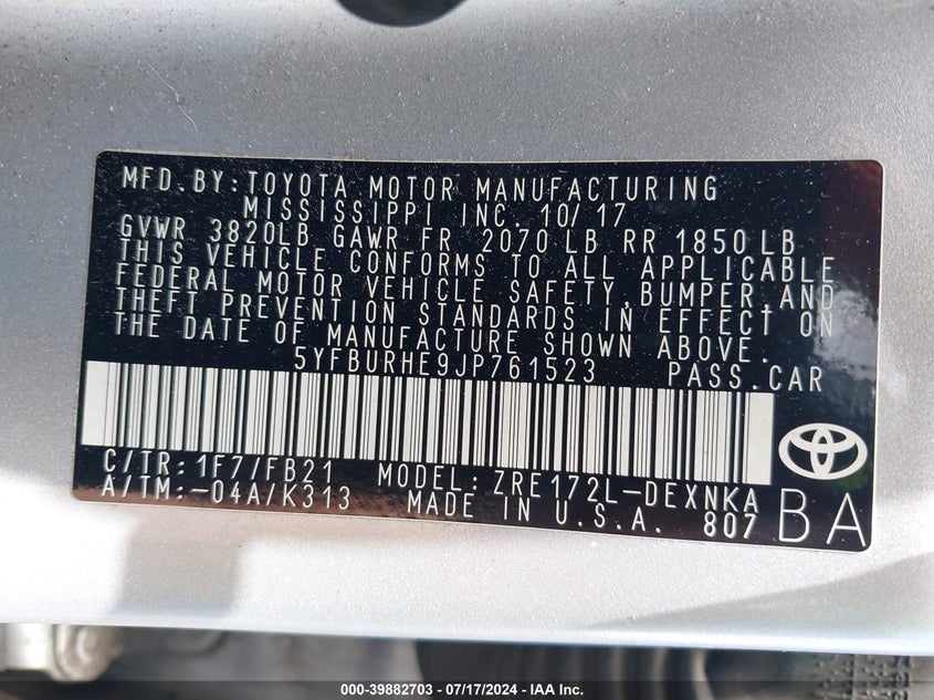 2018 TOYOTA COROLLA LE - 5YFBURHE9JP761523