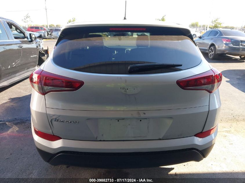 KM8J23A49JU814297 2018 Hyundai Tucson Se