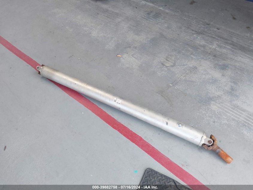 2016 Chevrolet Silverado 1500 2Lt VIN: 1GCVKREC5GZ202605 Lot: 39882758