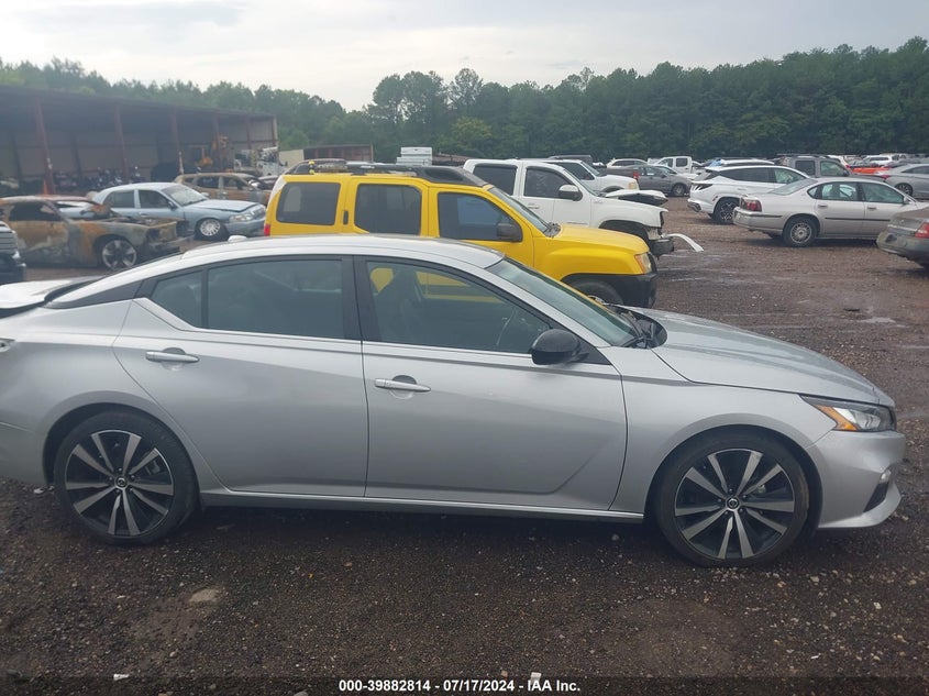 2022 Nissan Altima Sr VIN: 1N4BL4CV8NN348725 Lot: 39882814