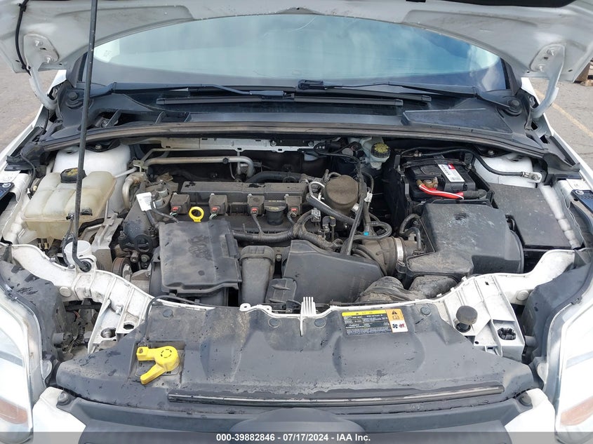 2014 FORD FOCUS SE - 1FADP3K23EL259865
