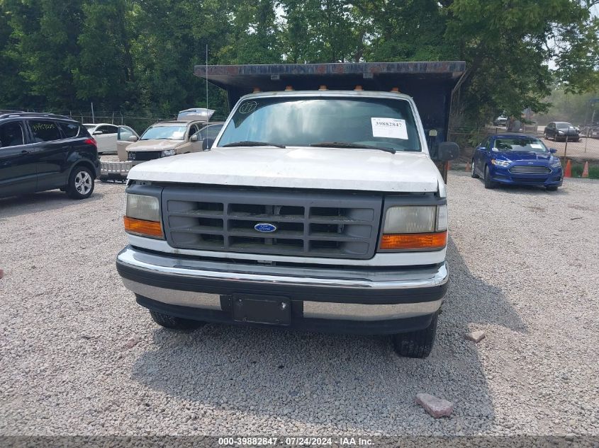 1995 Ford F350 VIN: 1FDJF37HXSEA64001 Lot: 39882847