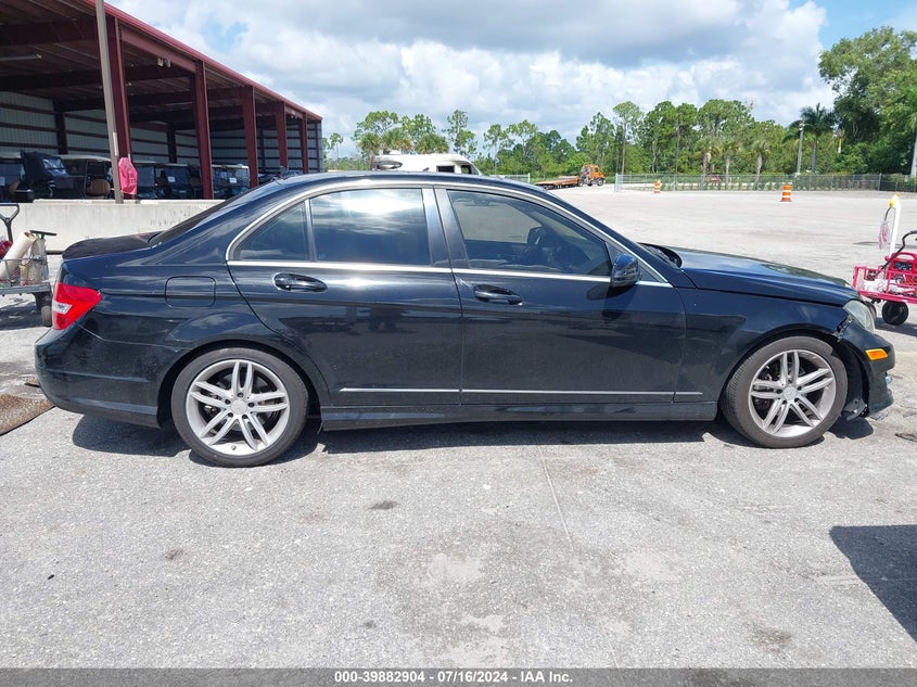 2014 Mercedes-Benz C 250 Luxury/Sport VIN: WDDGF4HB5ER314438 Lot: 39882904