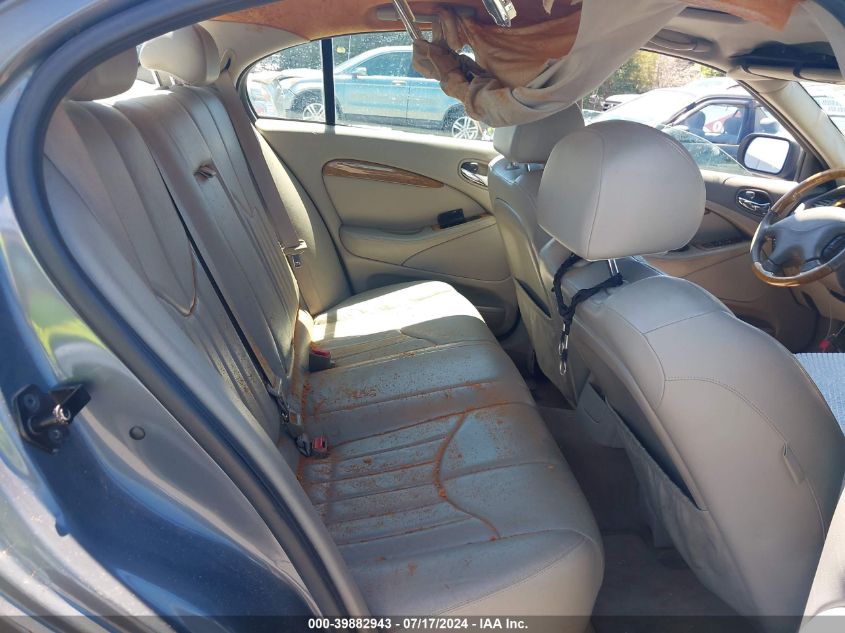 2000 Jaguar S-Type 4.0L V8 VIN: SAJDA01D6YGL57672 Lot: 39882943