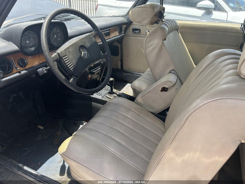 2009 Mercedes-Benz R VIN: 4JGCB65E59A094197 Lot: 39882949