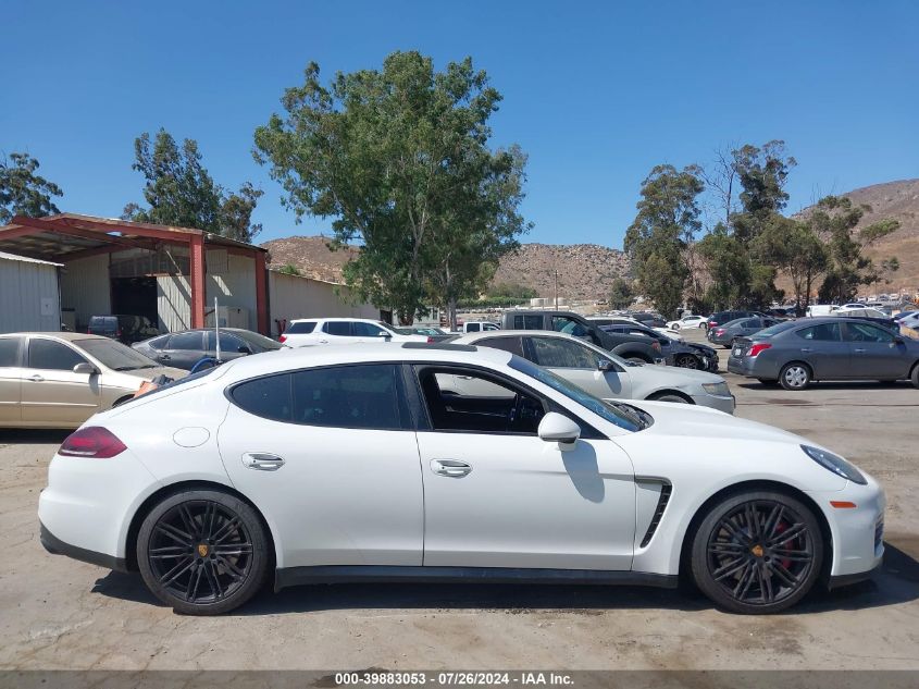 2016 PORSCHE PANAMERA GTS - WP0AF2A75GL080186