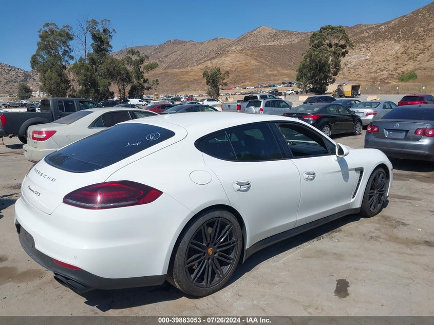 2016 PORSCHE PANAMERA GTS - WP0AF2A75GL080186