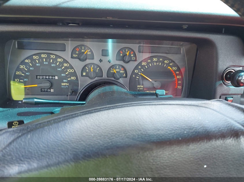 1992 Chevrolet Camaro Z28 VIN: 1G1FP23F8NL144153 Lot: 39883176