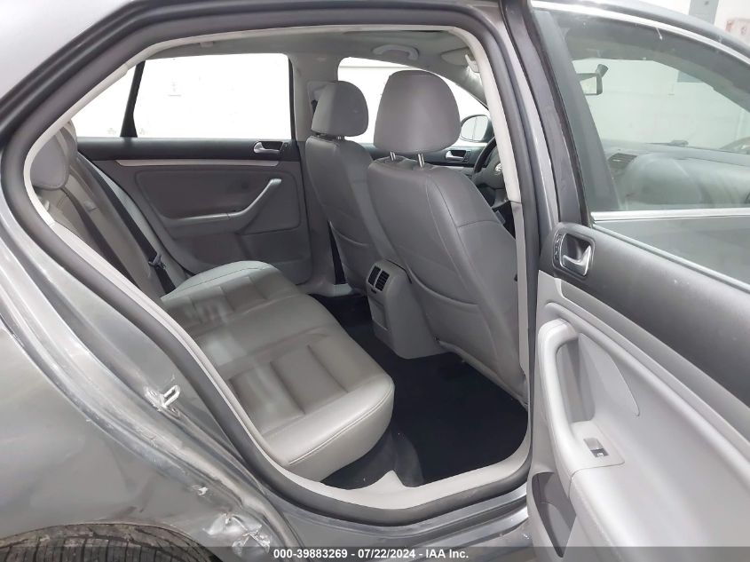 2007 Volkswagen Jetta Wolfsburg Edition VIN: 3VWEF71K97M183223 Lot: 39883269