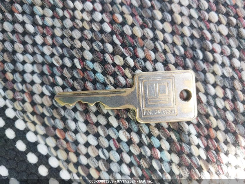 1991 Chevrolet Gmt-400 K1500 VIN: 1GCDK14Z1ME194007 Lot: 39883289