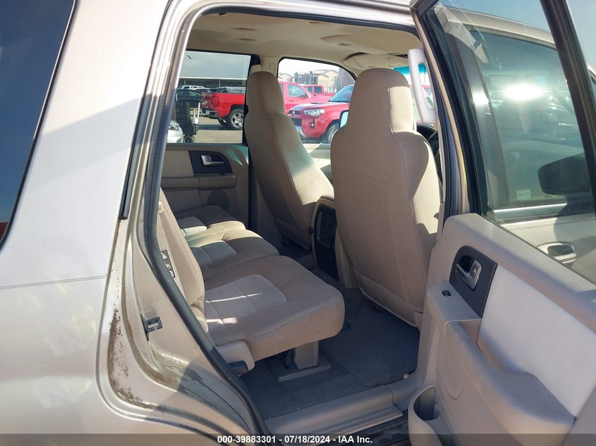 2003 Ford Expedition Xlt VIN: 1FMRU15W83LA62517 Lot: 39883301