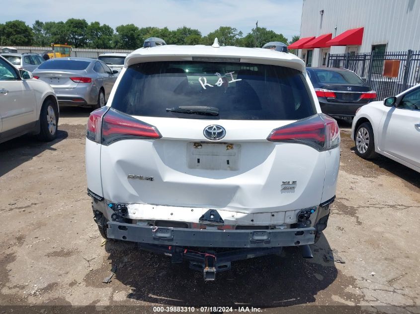 2017 Toyota Rav4 Xle VIN: 2T3RFREV2HW564545 Lot: 39883310