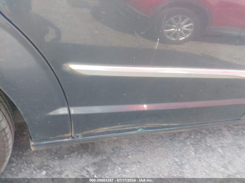 2011 Chrysler Town & Country Touring VIN: 2A4RR5DG6BR694357 Lot: 39883357