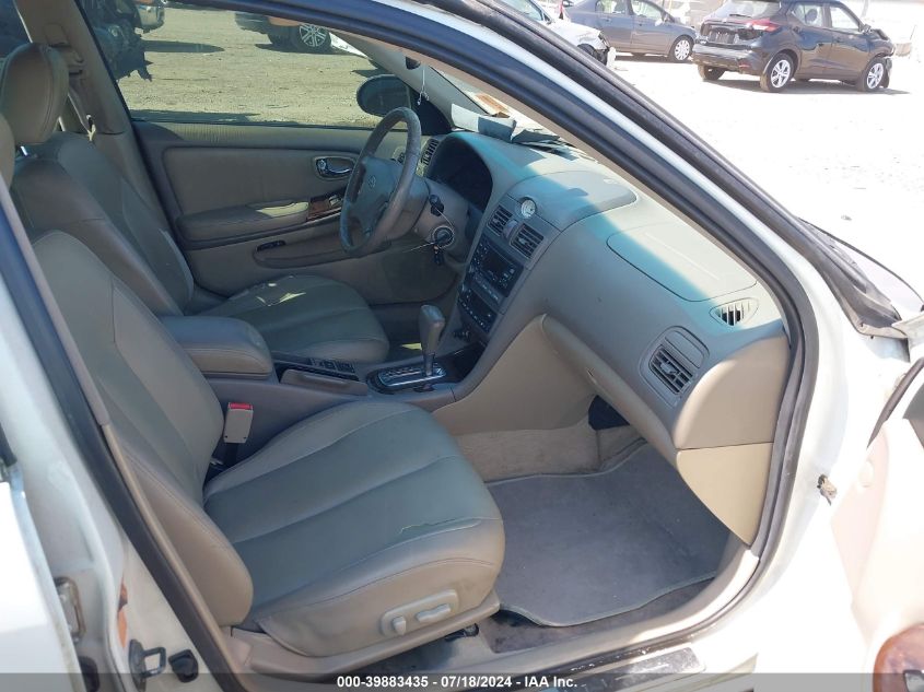 2001 Infiniti I30 VIN: JNKCA31A81T018649 Lot: 39883435