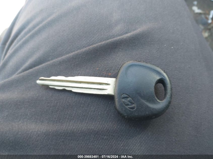 2002 Hyundai Elantra Gls VIN: KMHDN45D02U422640 Lot: 39883481