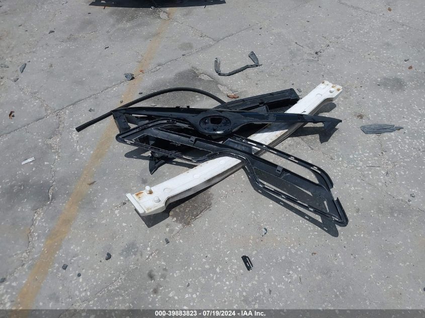 2011 Toyota Corolla Le VIN: JTDBU4EE4B9124134 Lot: 39883823