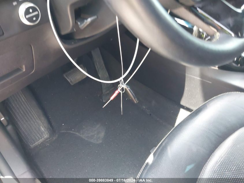 2015 Kia Soul + VIN: KNDJP3A51F7133765 Lot: 39883849