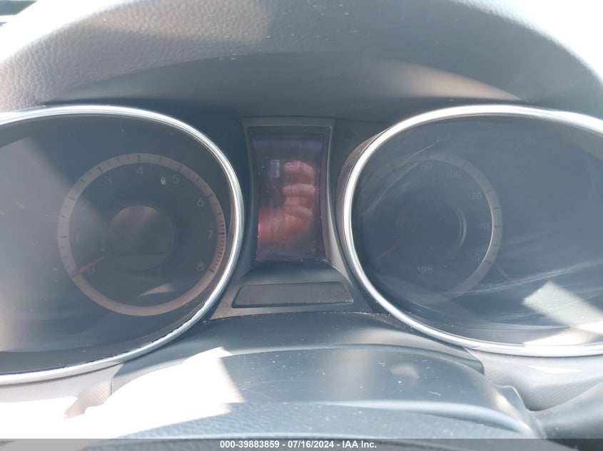 2014 Hyundai Santa Fe Sport 2.4L VIN: 5XYZUDLB7EG208443 Lot: 39883859