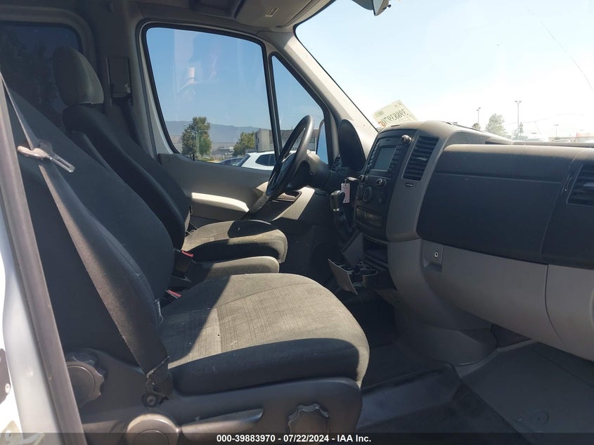 2016 Mercedes-Benz Sprinter 2500 Normal Roof VIN: 8BTPE7DD7GE123340 Lot: 39883970