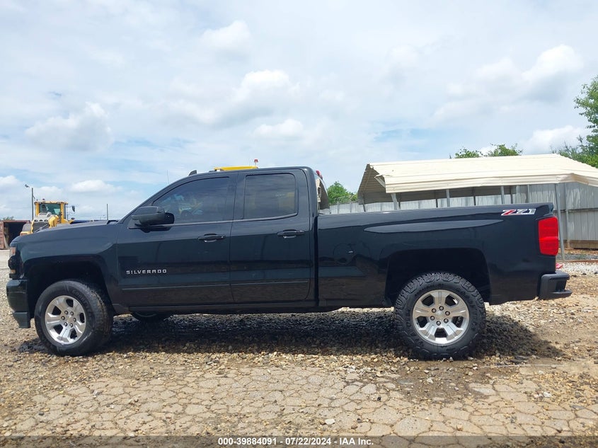 2017 CHEVROLET SILVERADO 1500 2LT - 1GCVKREC1HZ347349