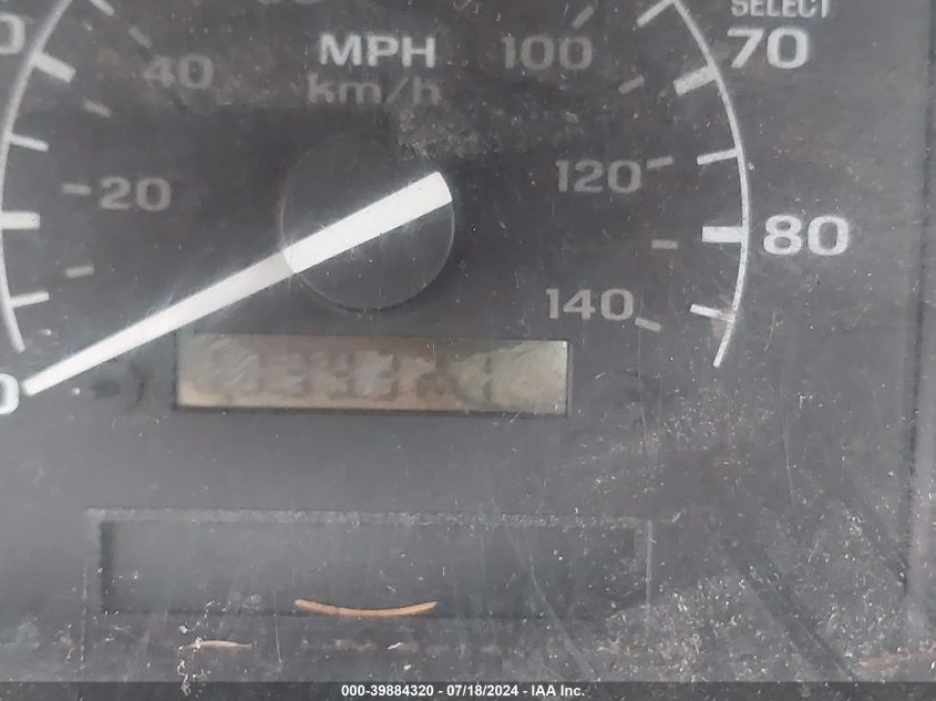 1994 Ford F150 VIN: 2FTDF15Y2RCA21118 Lot: 39884320