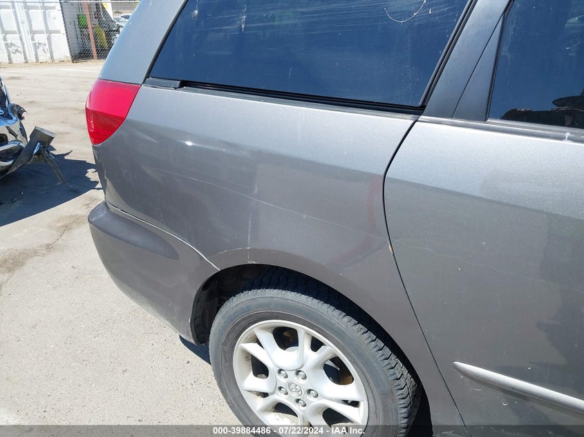 2005 Toyota Sienna Le VIN: 5TDBA23C95S038161 Lot: 39884486