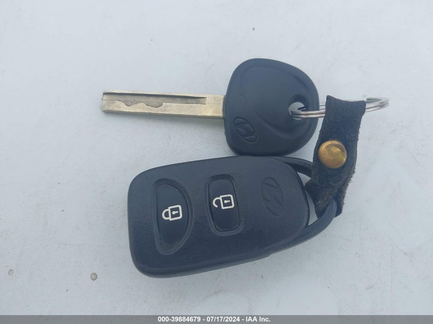 2012 Hyundai Accent Gls/Gs VIN: KMHCT5AE1CU007950 Lot: 39884679