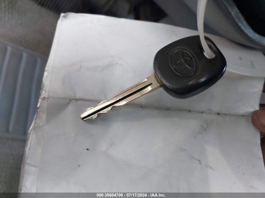 2001 Toyota Sienna Xle VIN: 4T3ZF13C51U334457 Lot: 39884709