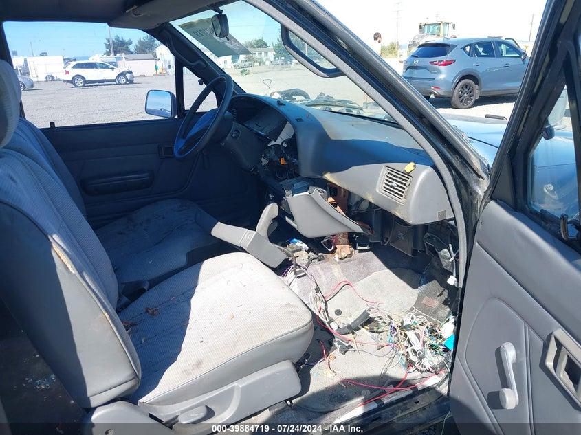 1992 Toyota Pickup 1/2 Ton Ex Lng Whlbse Dlx VIN: JT4VN13D1N5082925 Lot: 39884719