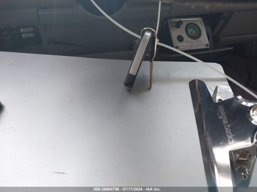 1994 Chevrolet Gmt-400 VIN: 1GCHC33N0RJ328920 Lot: 39884796