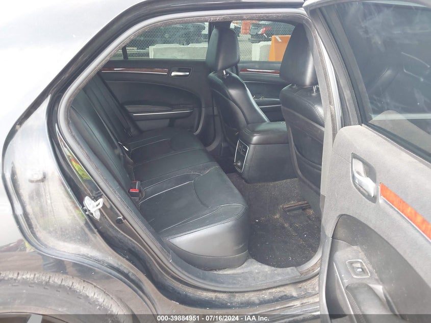 2013 Chrysler 300 Motown VIN: 2C3CCAAGXDH698824 Lot: 39884951