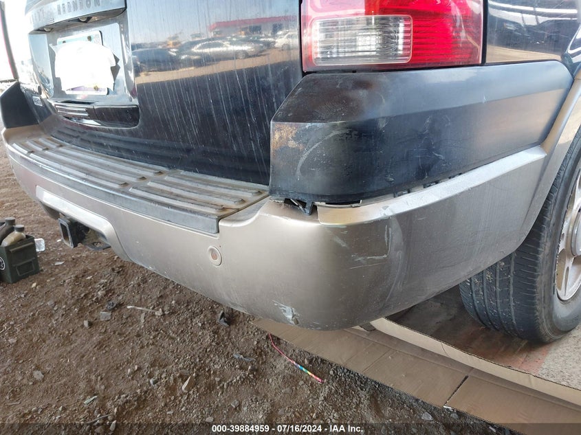 2003 Ford Expedition Eddie Bauer VIN: 1FMFU18L33LA90942 Lot: 39884959