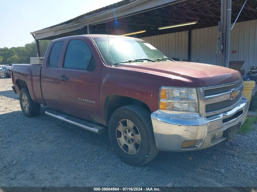 1GCRCSE06DZ138176 2013 Chevrolet Silverado 1500 Lt