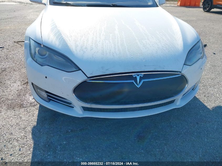 2015 Tesla Model S 85D VIN: 5YJSA1H23FFP67613 Lot: 39885232