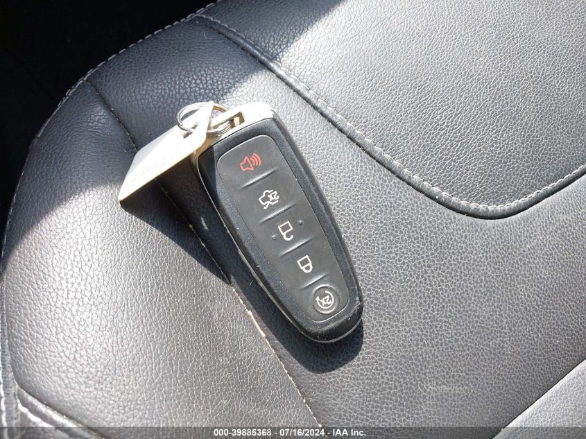 2013 Ford Escape Titanium VIN: 1FMCU9J99DUC10660 Lot: 39885368