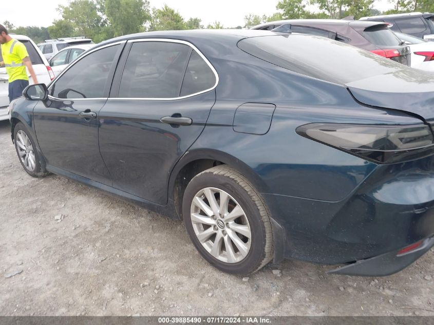 2019 Toyota Camry Le VIN: 4T1B11HK9KU850833 Lot: 39885490