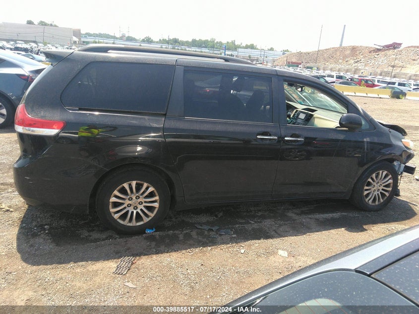 2013 Toyota Sienna Xle V6 8 Passenger VIN: 5TDYK3DC9DS377917 Lot: 39885517