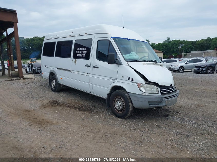 2004 Dodge Sprinter Wagon 2500 High Roof VIN: WD5PD744145650751 Lot: 39885789