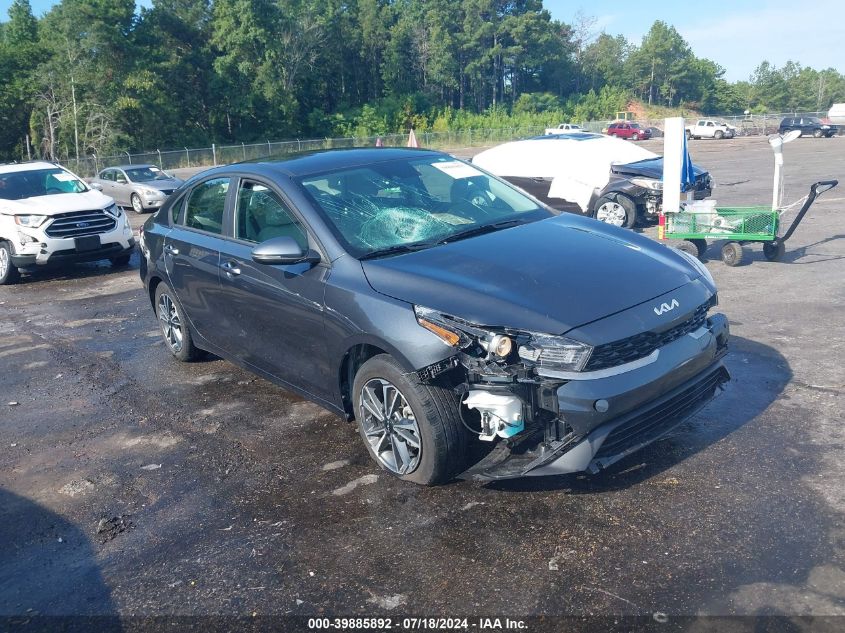 3KPF24ADXPE513139 2023 KIA FORTE - Image 1