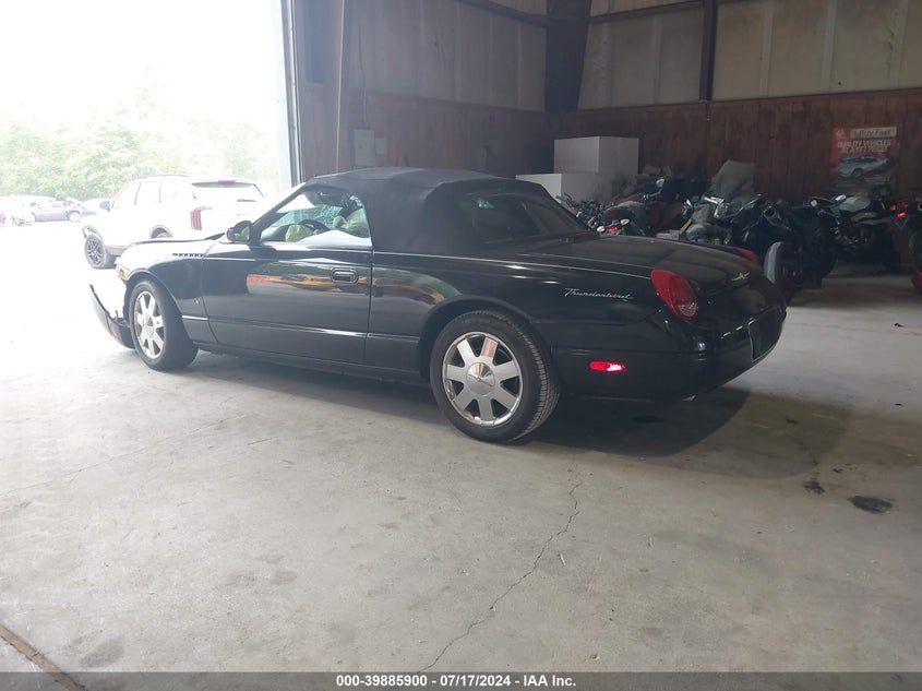 2003 Ford Thunderbird VIN: 1FAHP60A03Y102484 Lot: 39885900