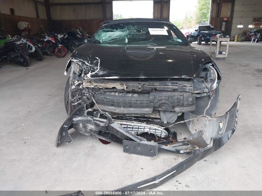 2003 Ford Thunderbird VIN: 1FAHP60A03Y102484 Lot: 39885900