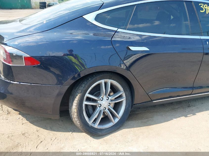 2013 Tesla Model S VIN: 5YJSA1AG6DFP04833 Lot: 39885921