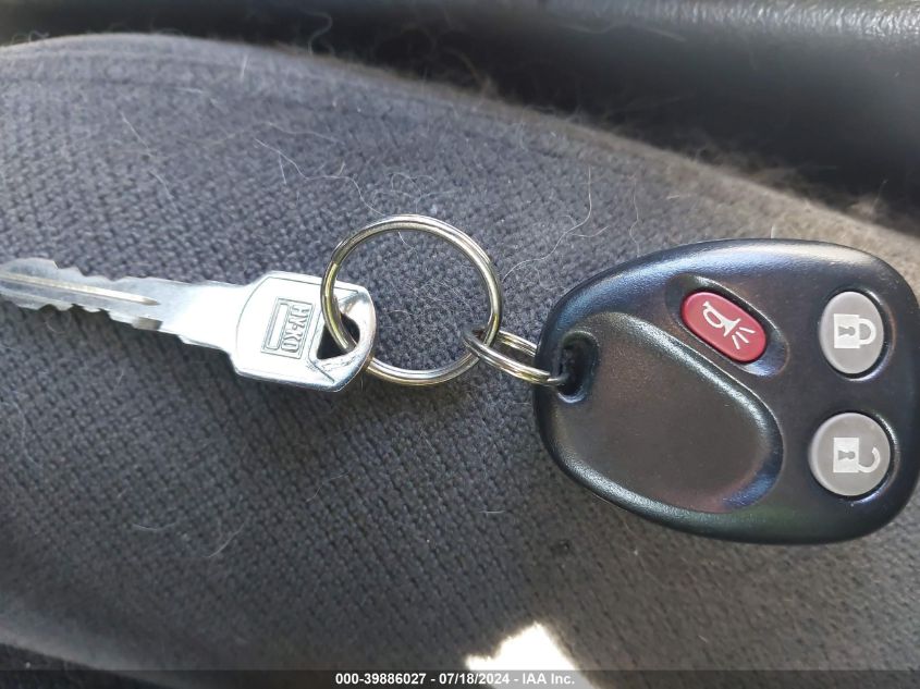 2005 GMC Sierra 1500 K1500 VIN: 2GTEK19B851281082 Lot: 39886027