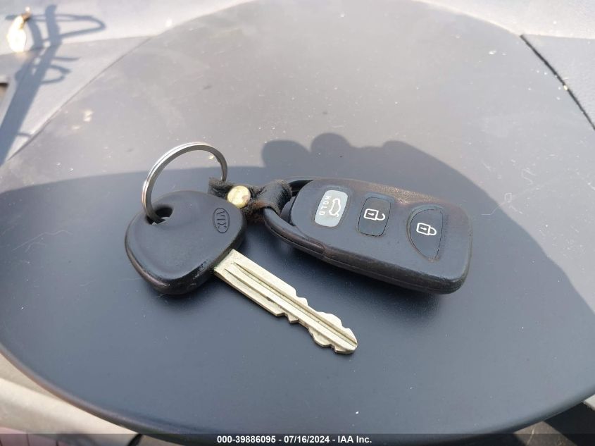 2010 Kia Forte Ex VIN: KNAFU4A22A5299367 Lot: 39886095