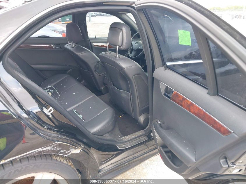 2011 Mercedes-Benz C 300 Luxury 4Matic/Sport 4Matic VIN: WDDGF8BB6BR140875 Lot: 39886337