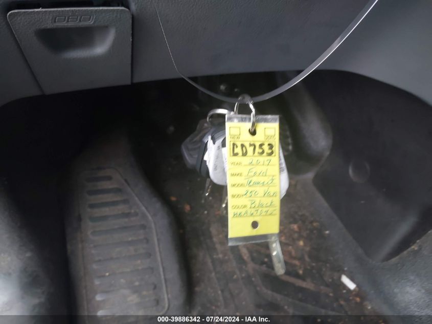 2017 Ford Transit T-250 VIN: 1FTYR2XG4HKA67045 Lot: 39886342