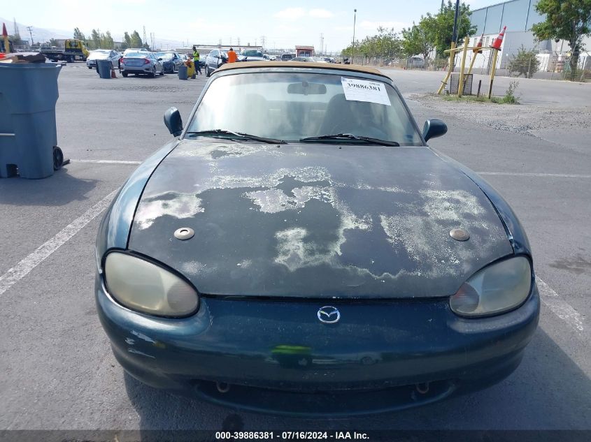 1999 Mazda Mx-5 Miata Leather Pkg/Popular Equipment Pkg/Sports Pkg/Touring Pkg VIN: JM1NB3535X0133738 Lot: 39886381