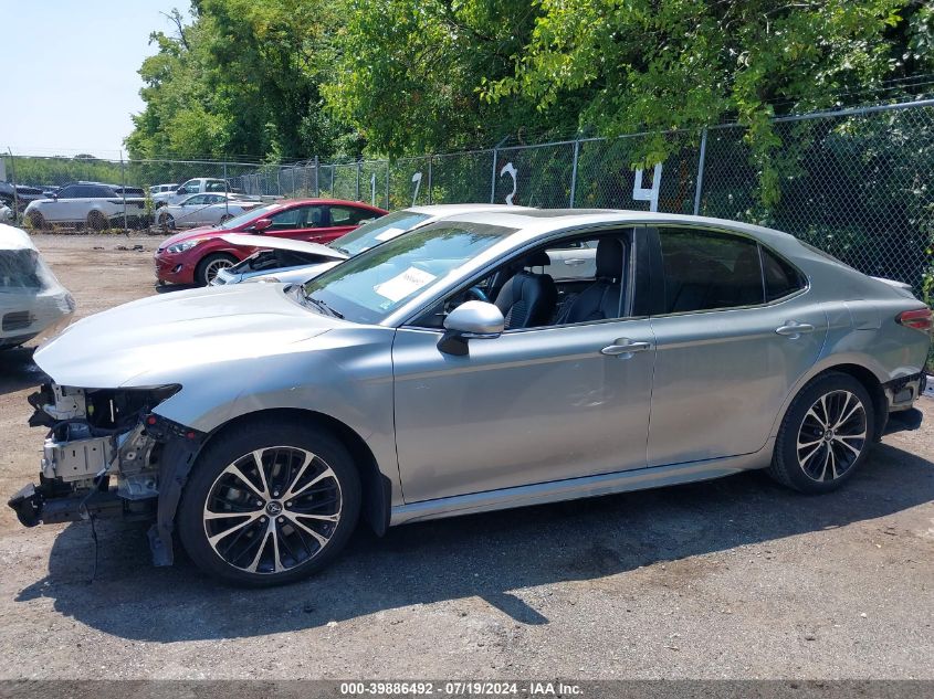 2018 Toyota Camry Se VIN: 4T1B11HK7JU133930 Lot: 39886492