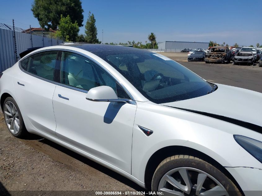 2019 Tesla Model 3 Long Range/Performance VIN: 5YJ3E1EB1KF195559 Lot: 39886594